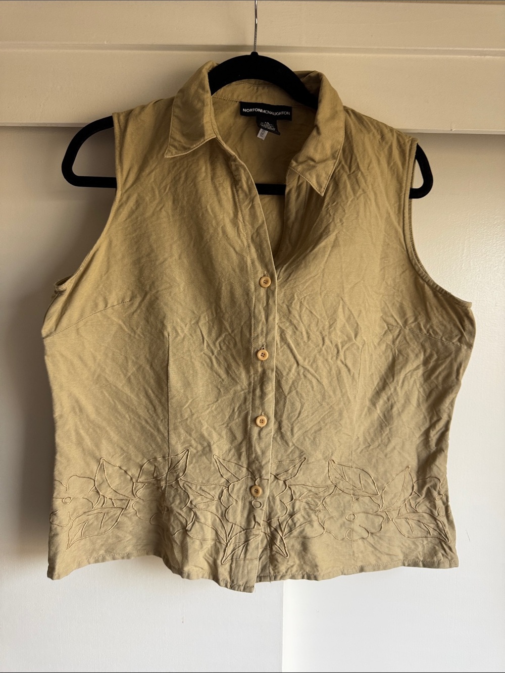 Norton McNaughton Sleeveless Button-Down Top in Tan with Embroidered Hem